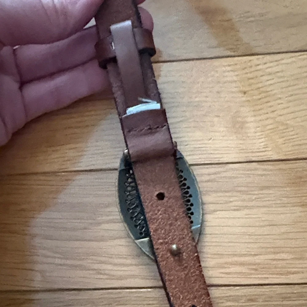 Fossil Brown Leather Belt with Decorative Oval Buckle